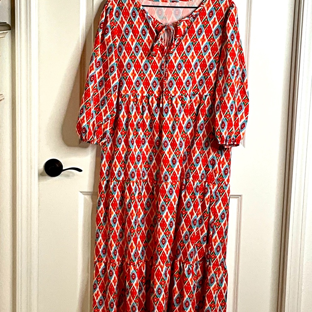 Women’s maxi dress.